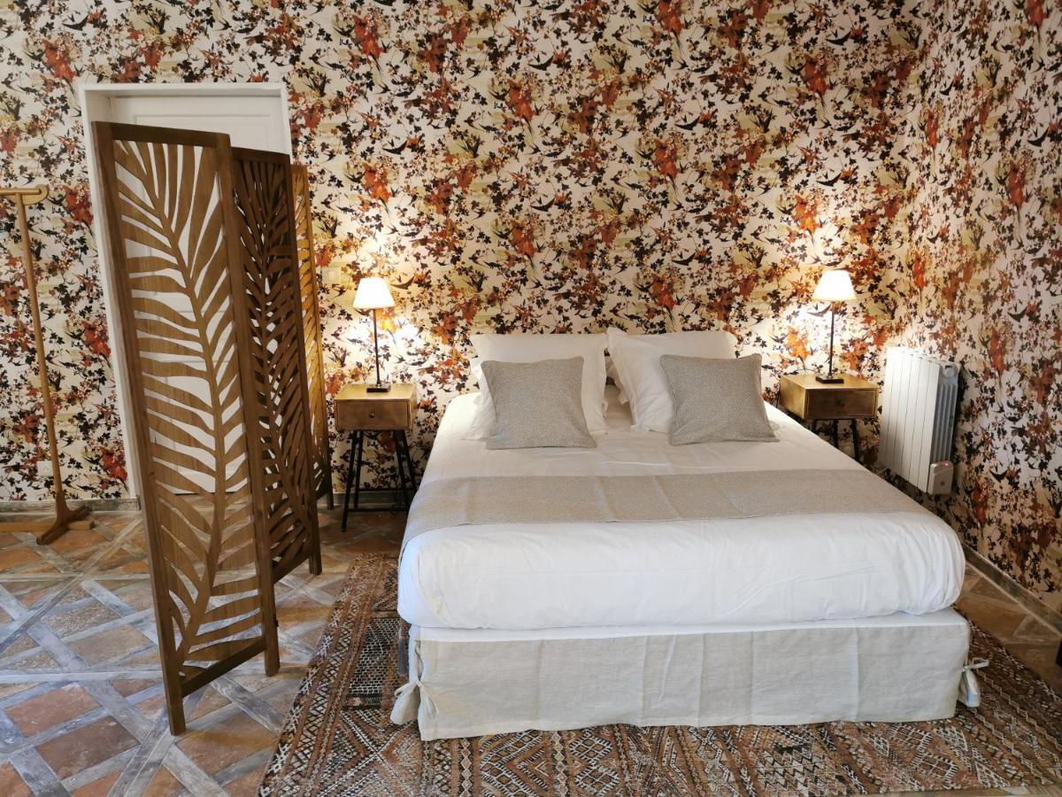 Maison D'Hotes Les Jardins Saint Eloi Le Lonzac Dış mekan fotoğraf