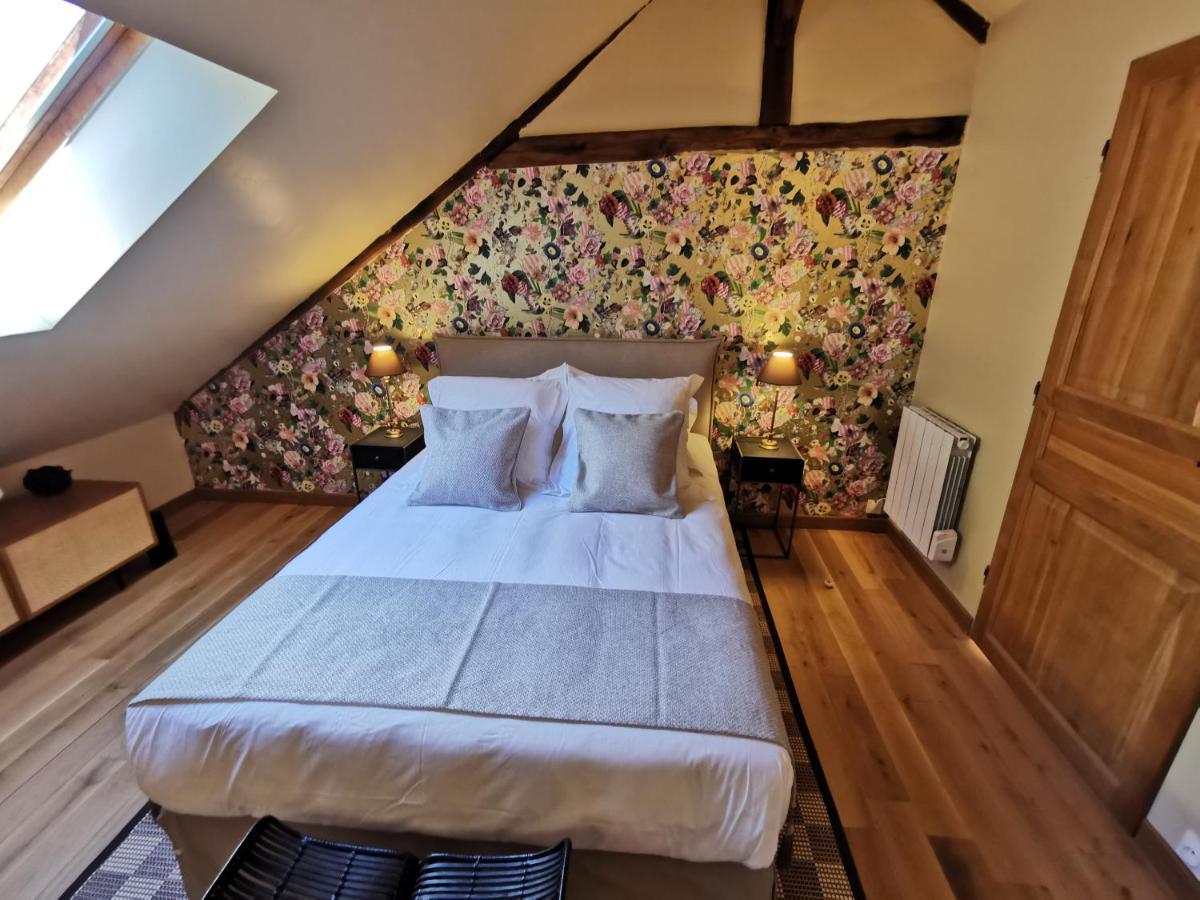 Maison D'Hotes Les Jardins Saint Eloi Le Lonzac Dış mekan fotoğraf