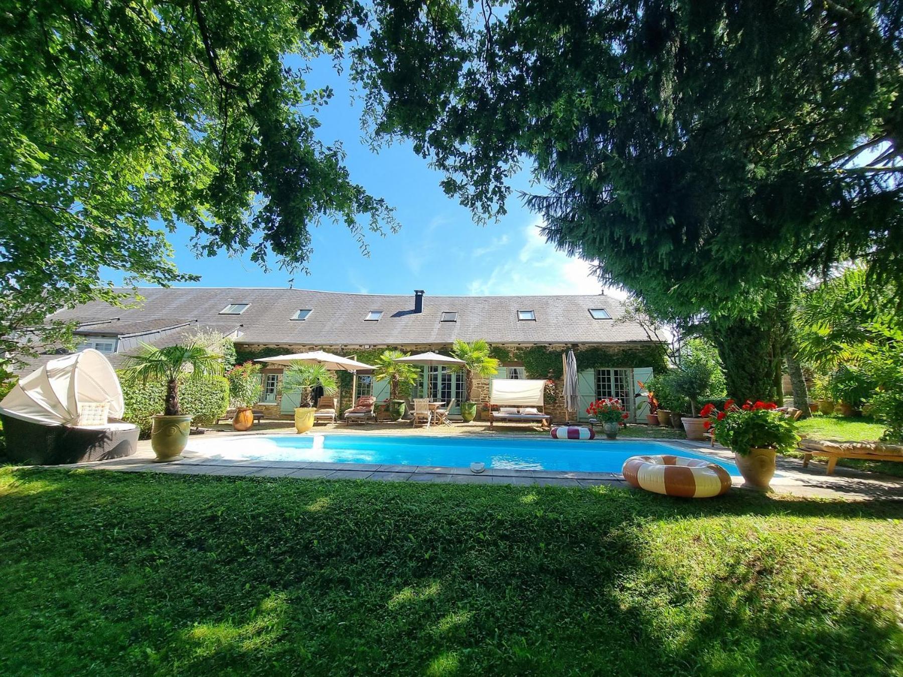 Maison D'Hotes Les Jardins Saint Eloi Le Lonzac Dış mekan fotoğraf